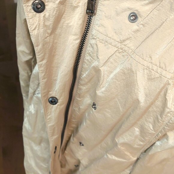 Frank Lyman Hooded Rain Jacket - Size M - Picture 5 of 16